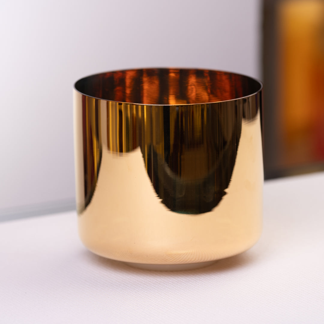Heart chakra sound bowl