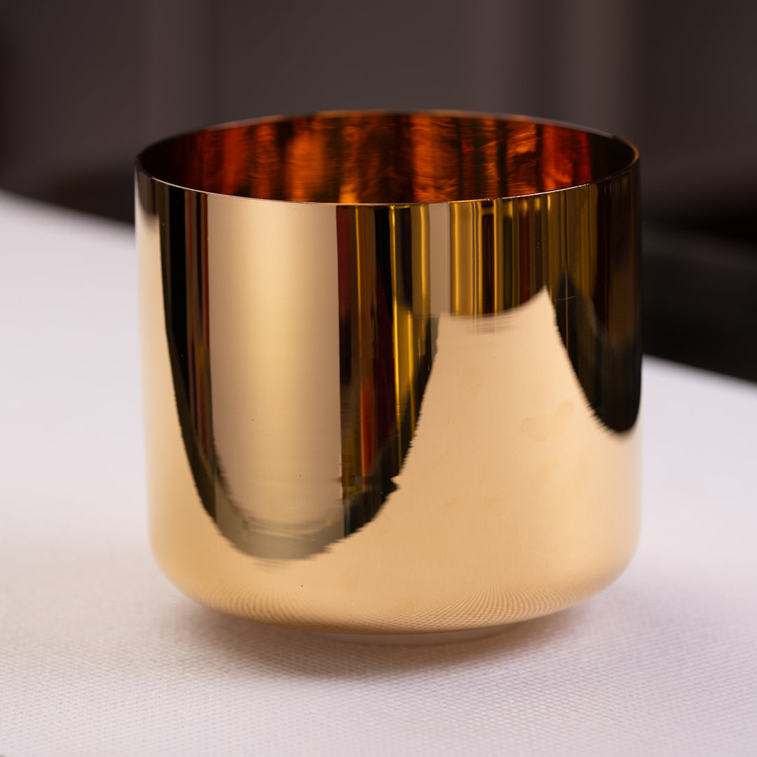 Gold crystal singing bowl for sound healing