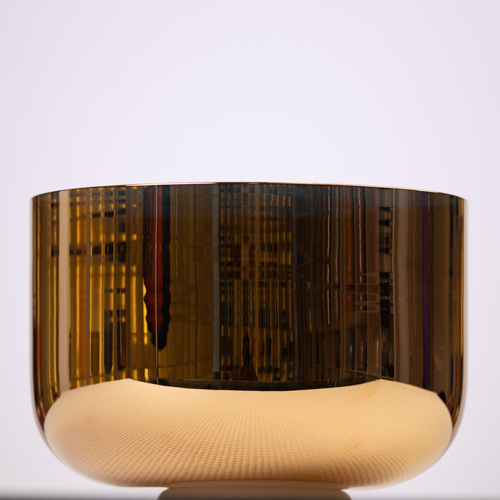 B note crystal singing bowl for sound healing