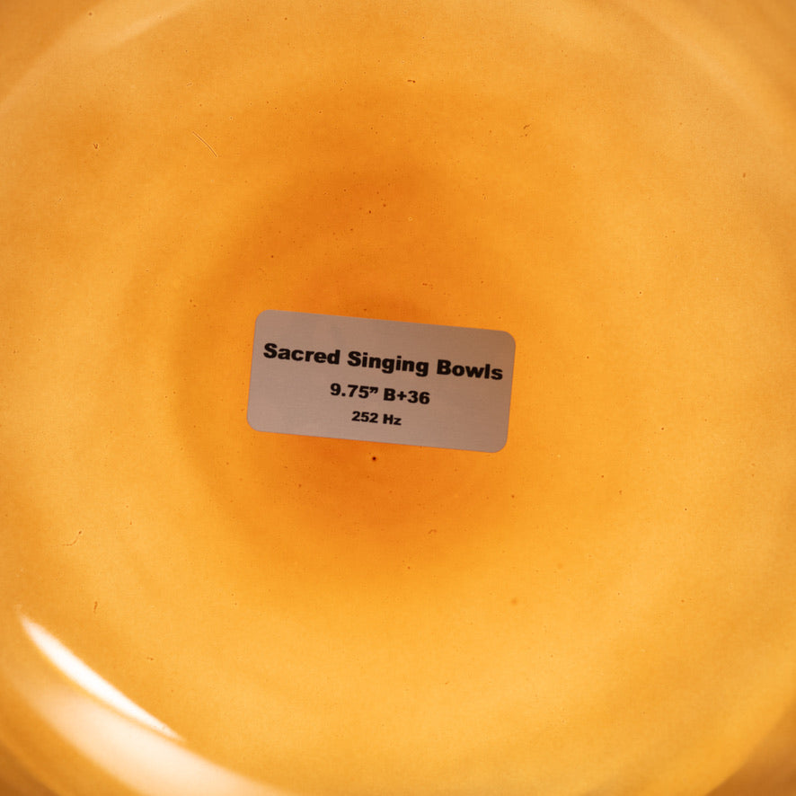 9.75" crystal singing bowl