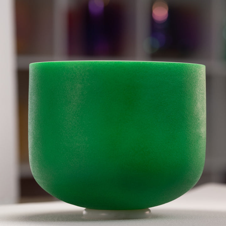 11" D-27 Emerald Heart Frosted Crystal Singing Bowl, Silver inside