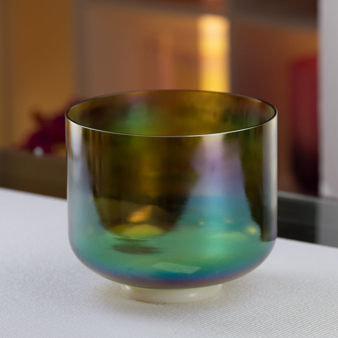 Green root chakra singing bowl