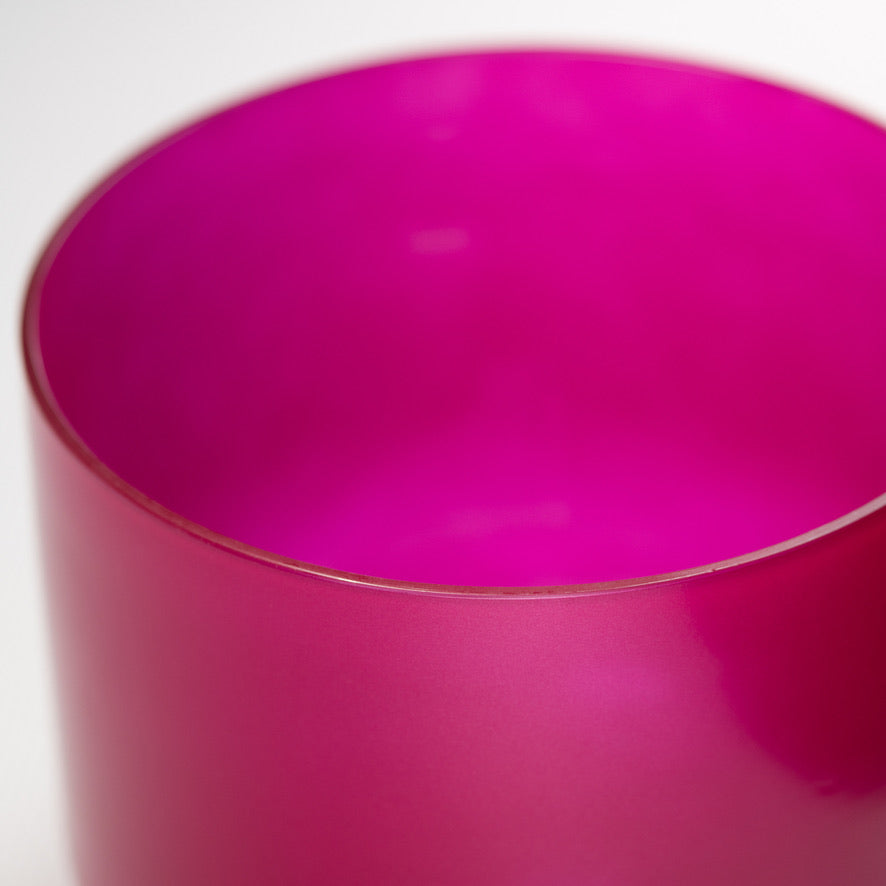 Rose Garden singing bowl close up