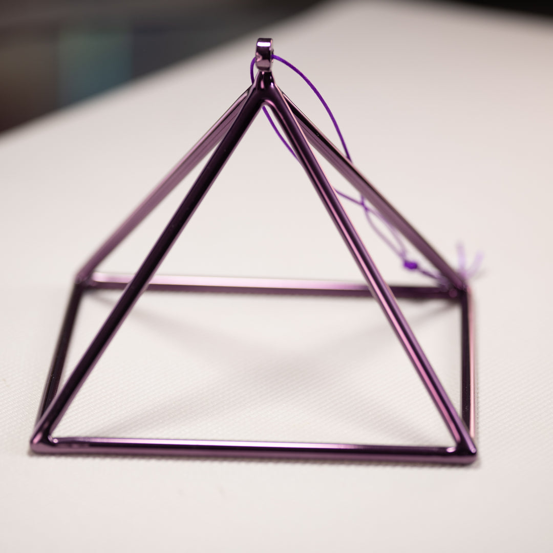 Sacred Singing Bowls: Sound pyramid