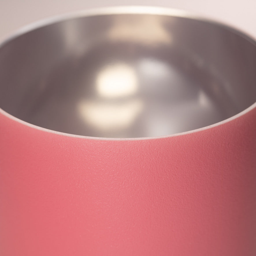 Rosebud singing bowl close up