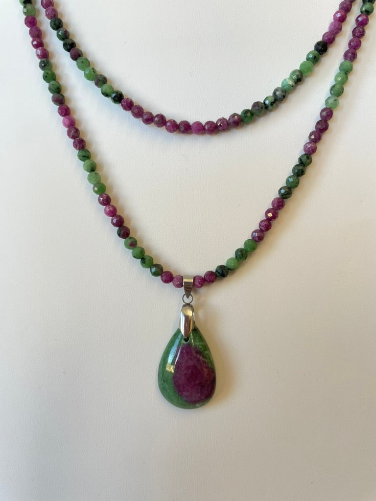 Faceted Ruby Zoisite Necklace