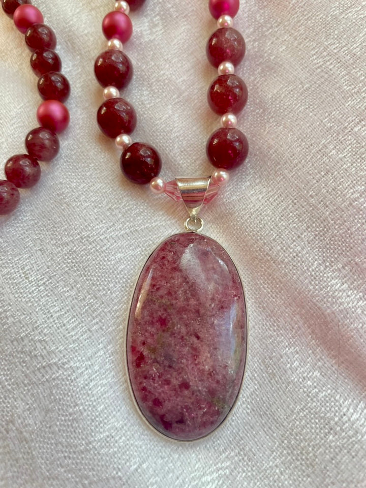 Strawberry Quartz Mala with Rhodonite pendant