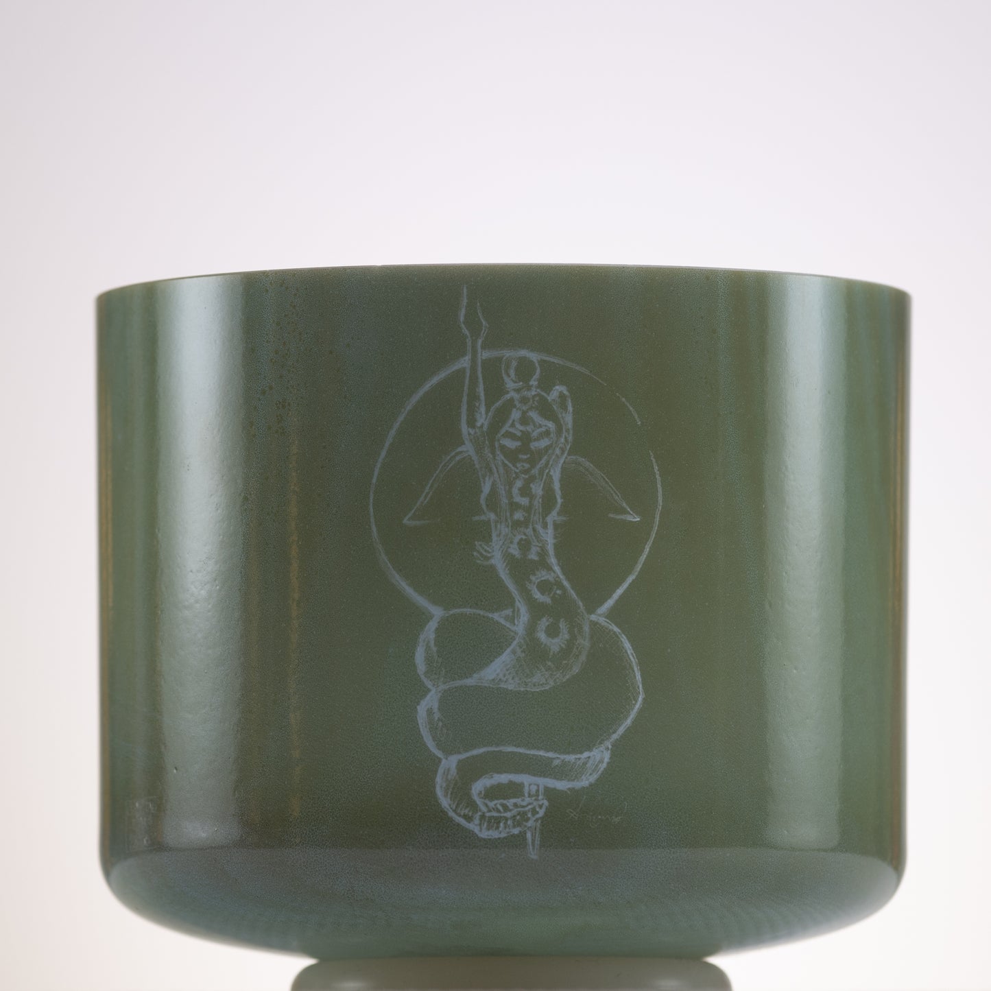 8" D#-50 Mount Shasta Serpentine with Madame Kundalini etched Crystal Singing Bowl, Crystal Tones™