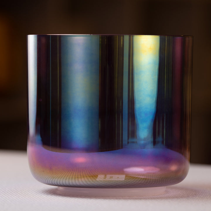 Crystal singing bowl for meditation