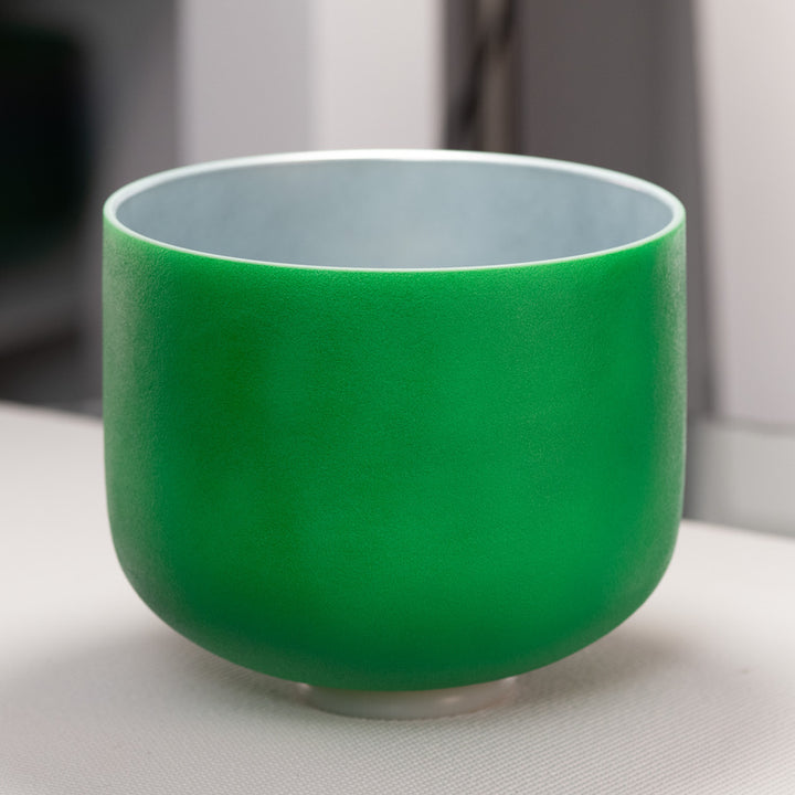 11" D-27 Emerald Heart Frosted Crystal Singing Bowl, Silver inside