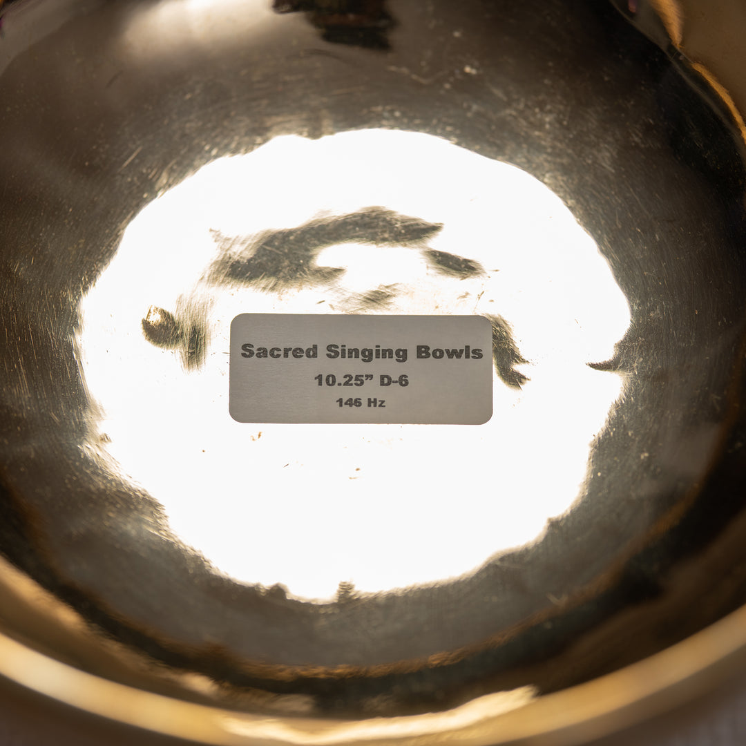 10.25" D-6 Himalayan Singing Bowl, Perfect Pitch