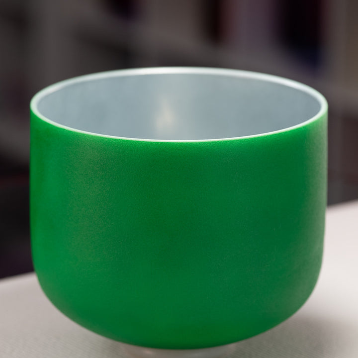 11" D-27 Emerald Heart Frosted Crystal Singing Bowl, Silver inside