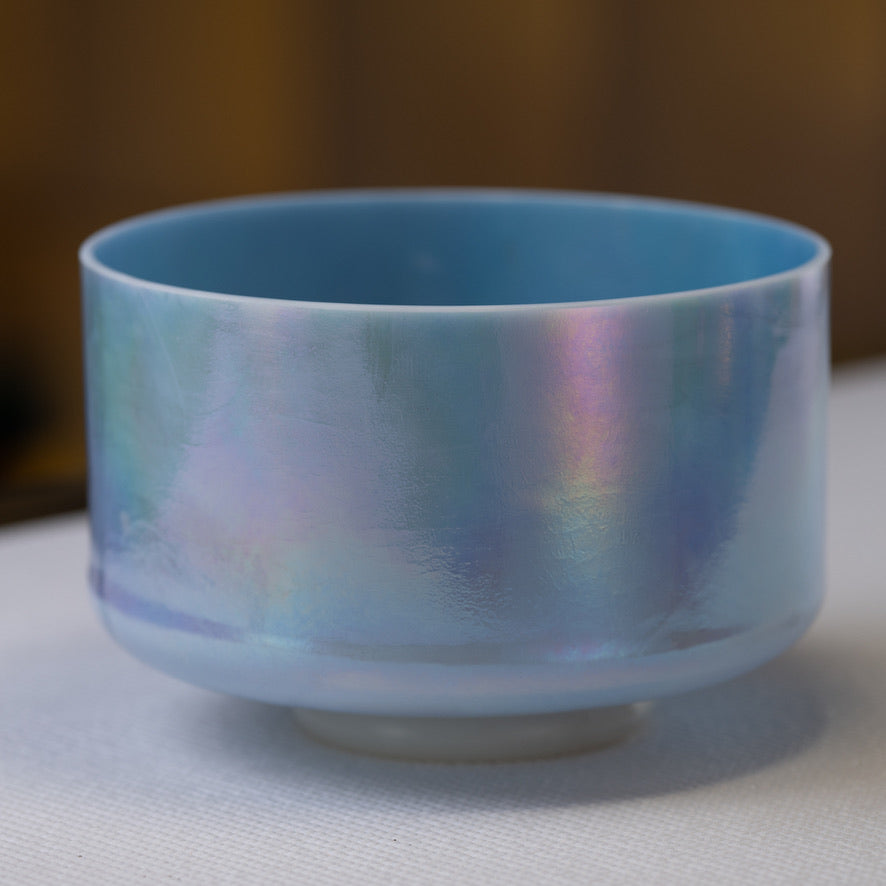 9” E-50 Turquoise Platinum Ocean Gold inside Crystal Singing Bowl, Crystal Tones™