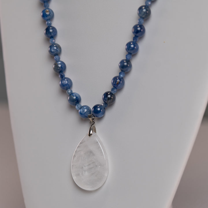 Kyanite mala pendant close up
