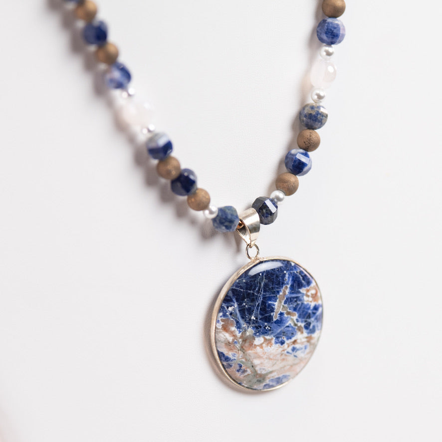 Sodalite pendant close up
