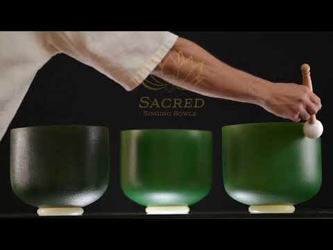 Emerald Heart Frosted Singing Bowl Set in E minor