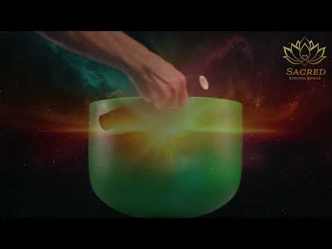 12" F+1 Emerald Heart Frosted Crystal Singing Bowl, Silver inside